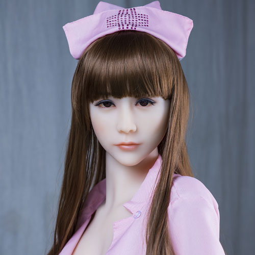 infirmière silicone doll