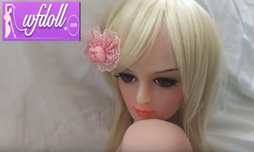 silicone poupée doll