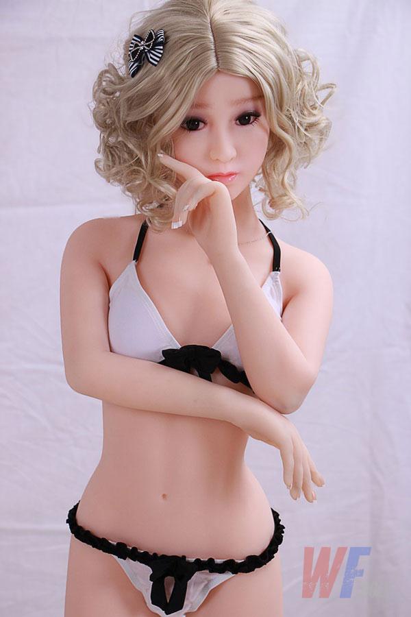 Piper sexe dolls